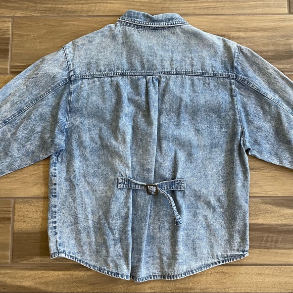 BILLY Light Denim Button Up Sz SMALL - Picture 2 of 8